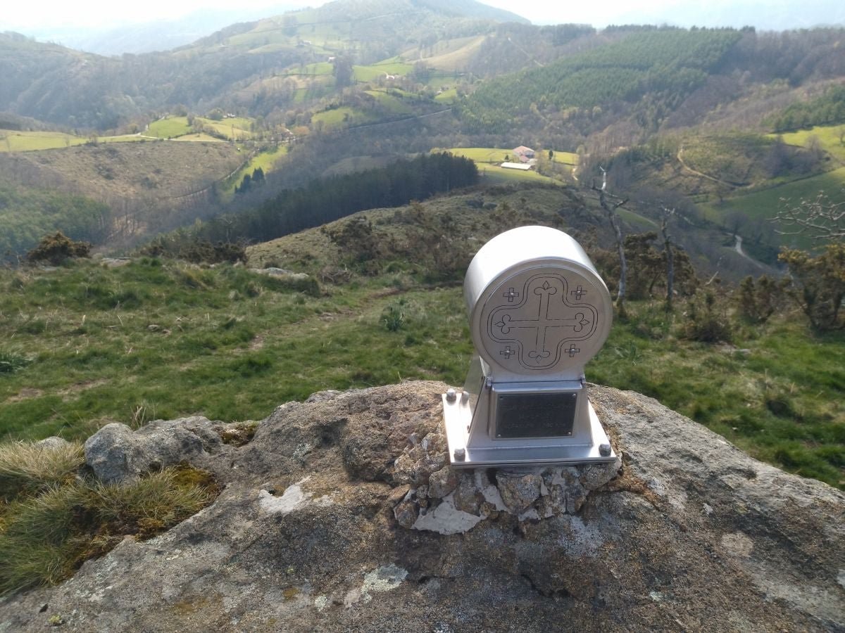 Fotos: Kopako harria, a los pies de la gran mole