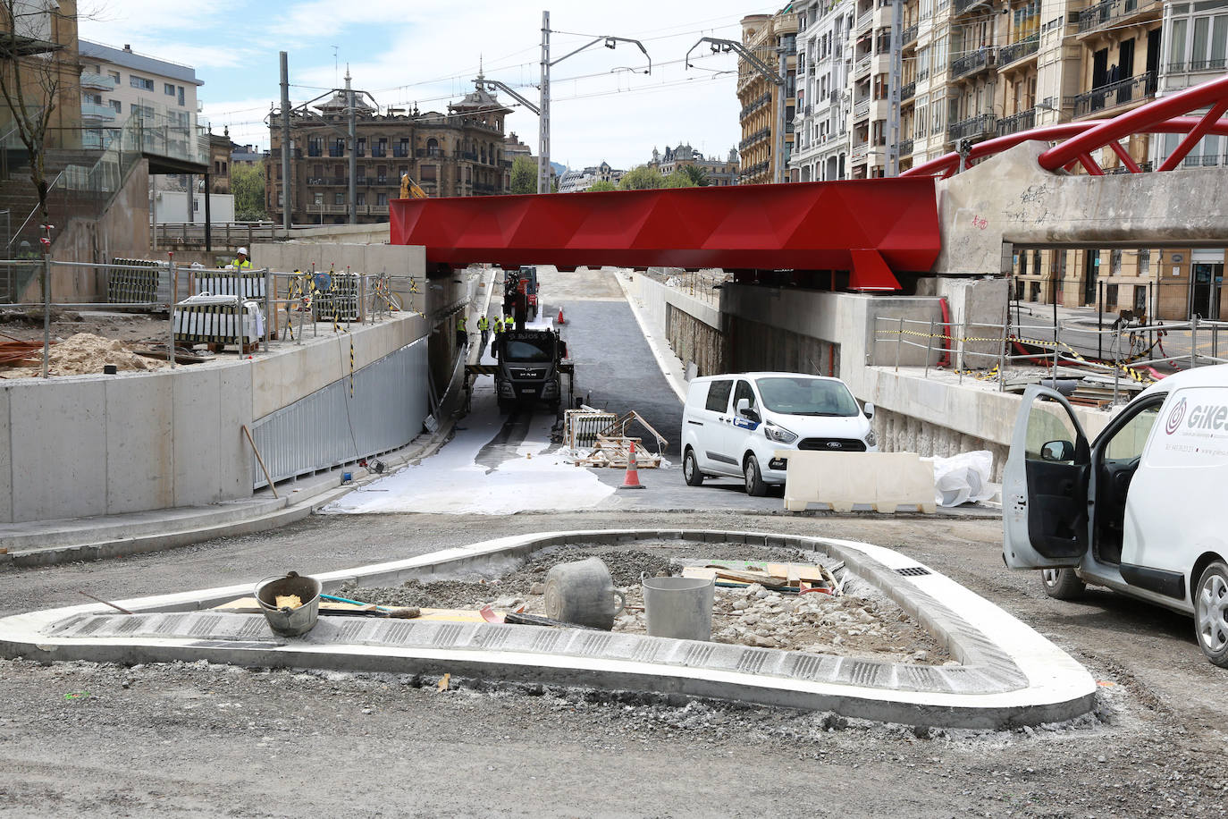 Fotos: El tráfico vuelve este sábado a Iztueta