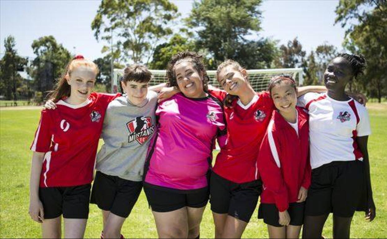 'Mustangs Miragarriak' australiar telesailaren irudia. 