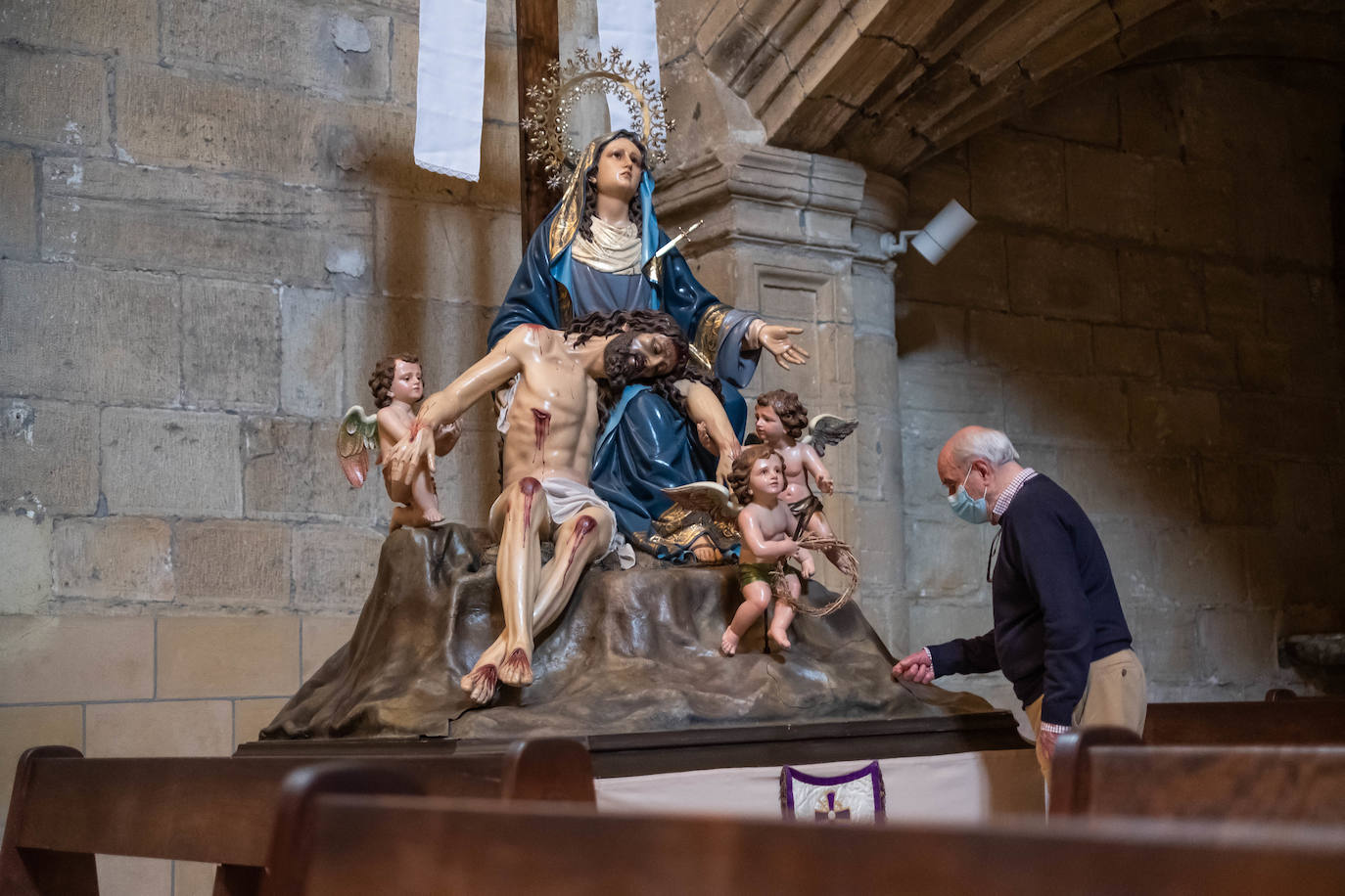 Fotos: Exposicion en la parroquia del Juncal