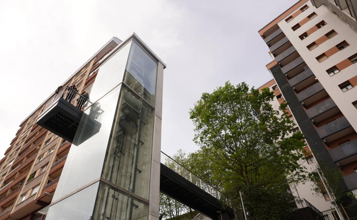 El nuevo ascensor de Loiola. 