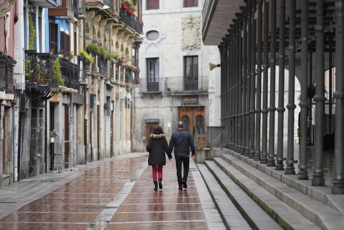 Fotos: Gipuzkoa ya recibe a sus primeros turistas