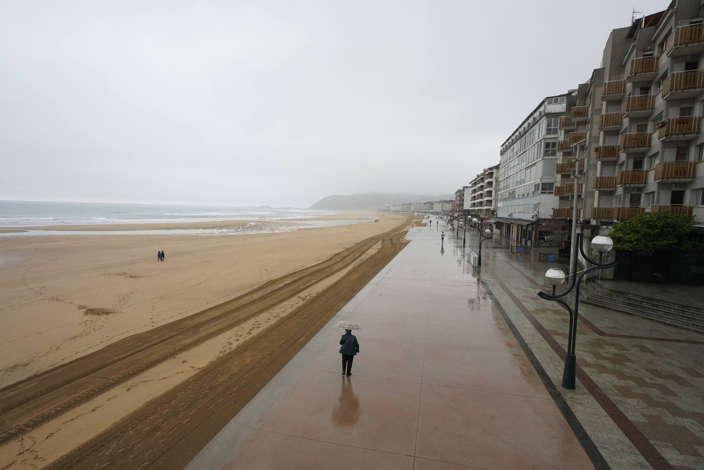 Fotos: Gipuzkoa ya recibe a sus primeros turistas