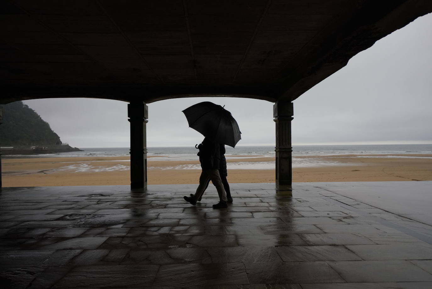 Fotos: Gipuzkoa ya recibe a sus primeros turistas