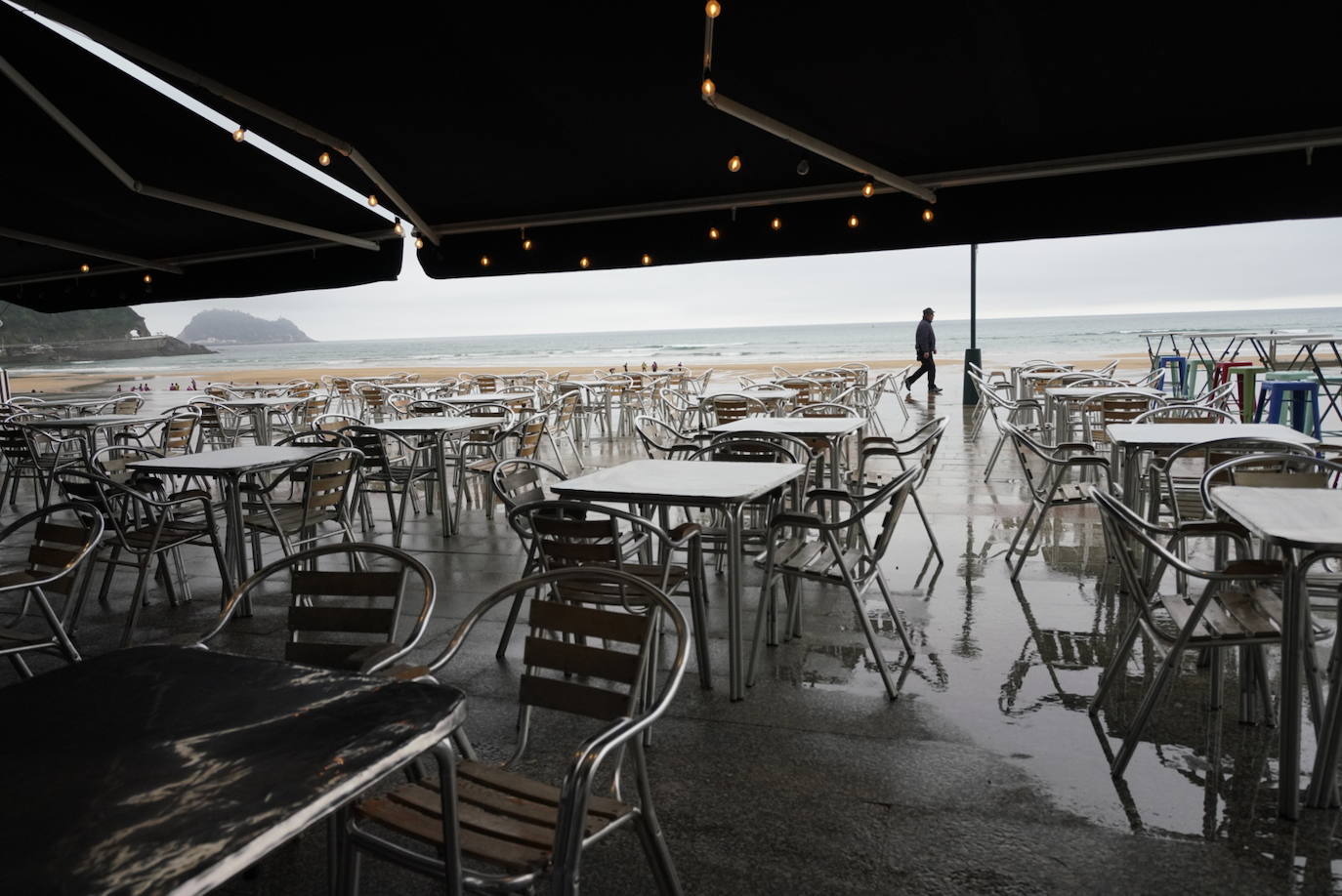 Fotos: Gipuzkoa ya recibe a sus primeros turistas