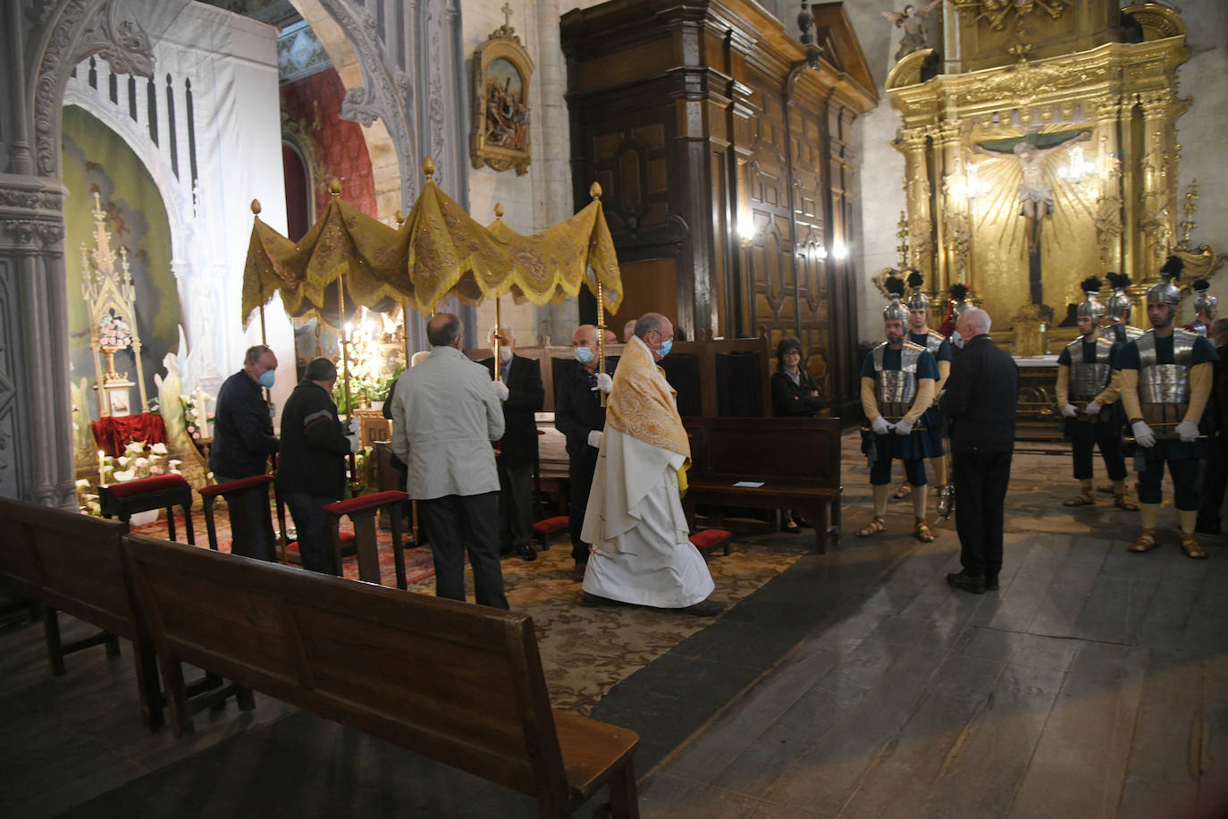 Fotos: Segura revive su tradicional procesión de Jueves Santo