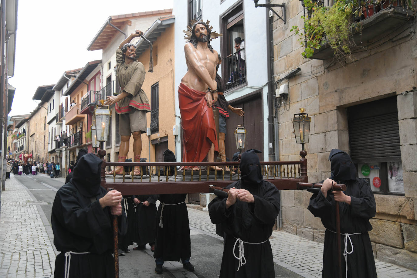 Fotos: Segura revive su tradicional procesión de Jueves Santo