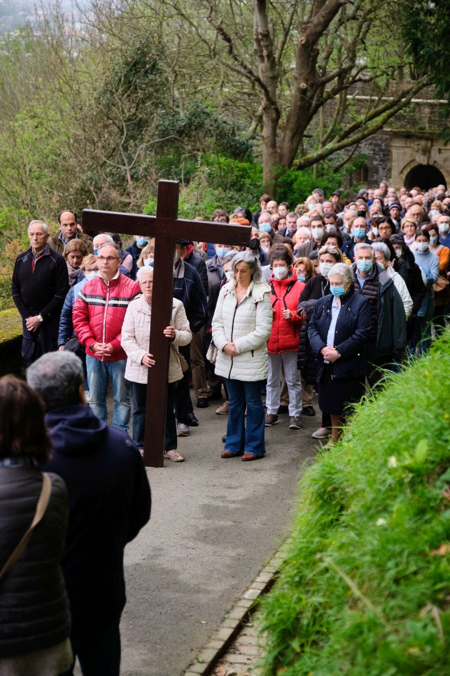Fotos: Vía Crucis al monte Urgull
