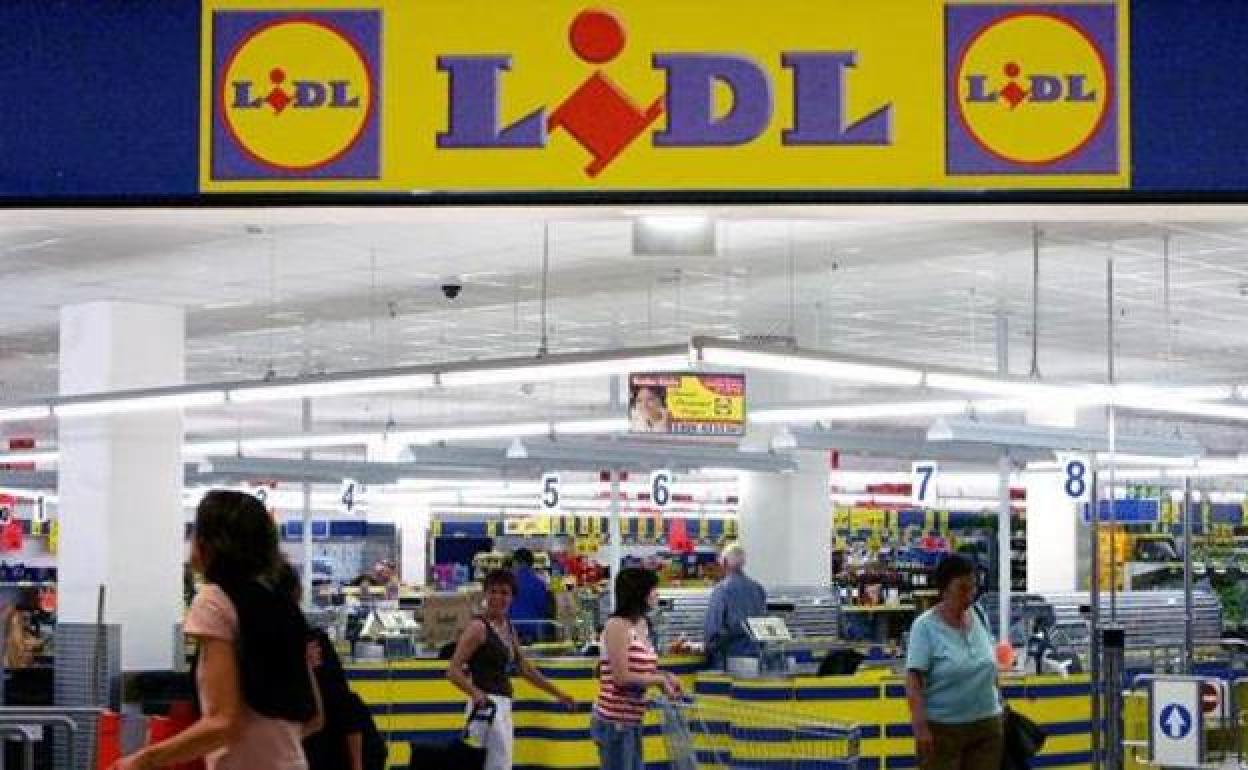 Huelga este sábado de la plantilla de Lidl en Gipuzkoa