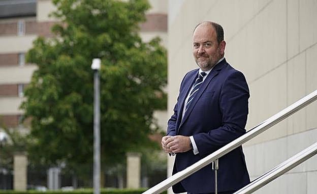 «Siempre protestan los mismos; contra la eólica, también»