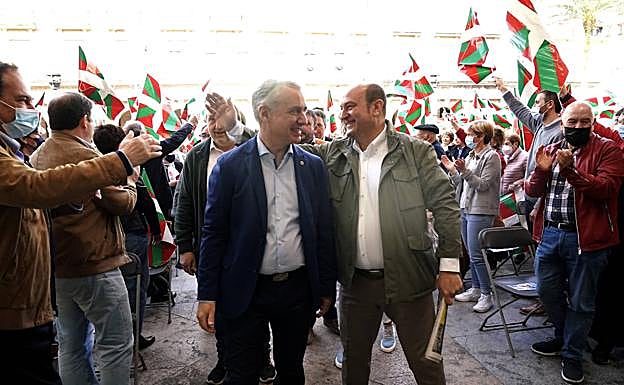 El PNV arremete contra EH Bildu por insultar a Urkullu y «no decir ni mu» contra Putin