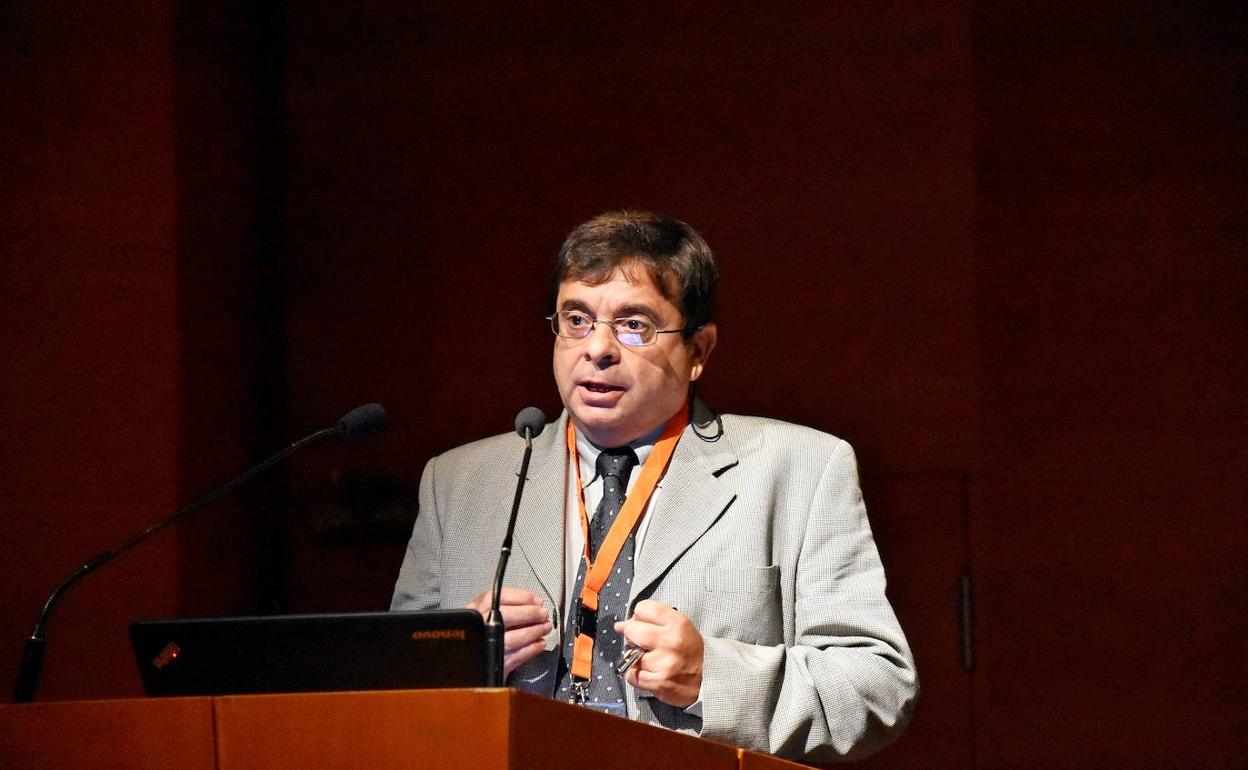 Iñaki Olaizola, subdirector de Planificación del Instituto Vasco de Seguridad y Salud Laborales. 