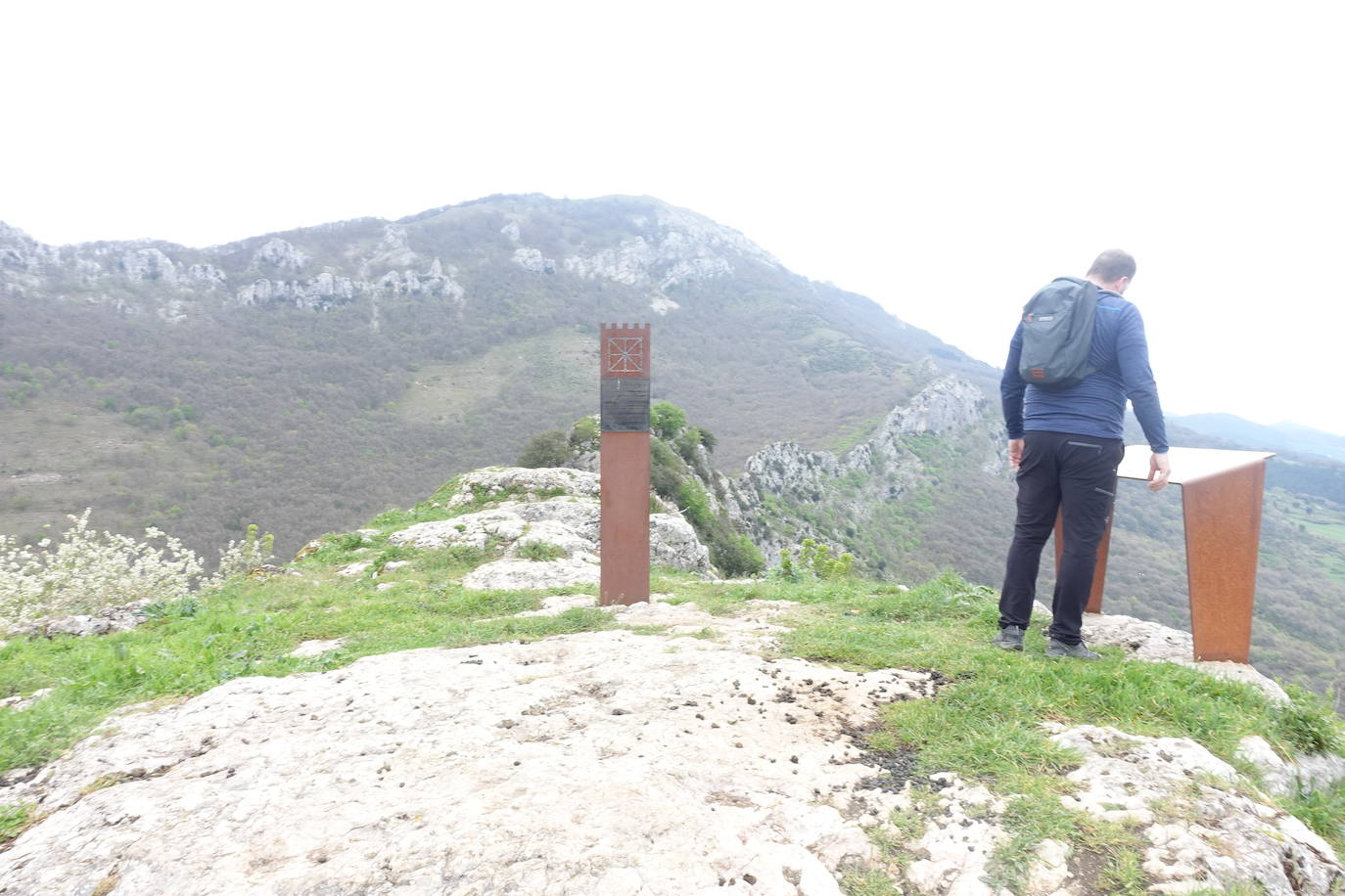 Fotos: Aitxita. La fortaleza de las Dos Hermanas