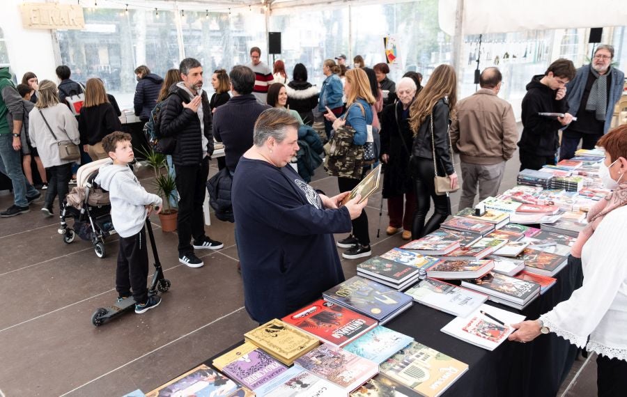 Fotos: Irun celebra el Día del Libro