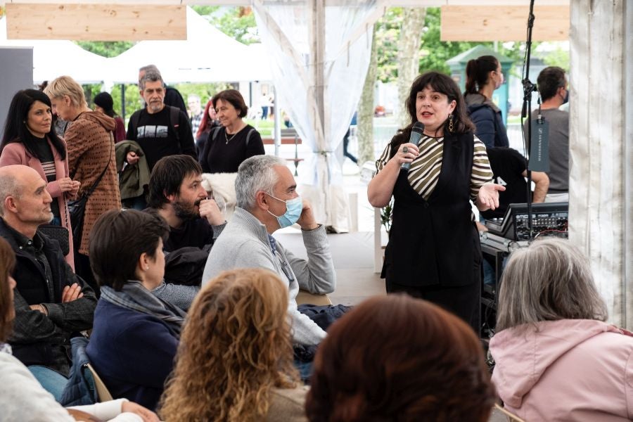 Fotos: Irun celebra el Día del Libro