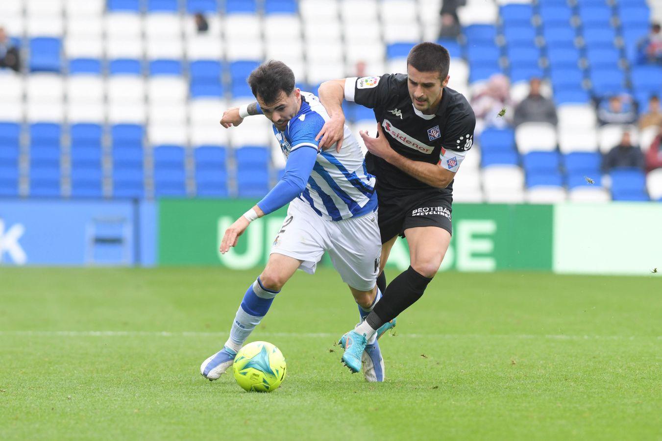 Fotos: Victoria del Sanse ante el Amorebieta