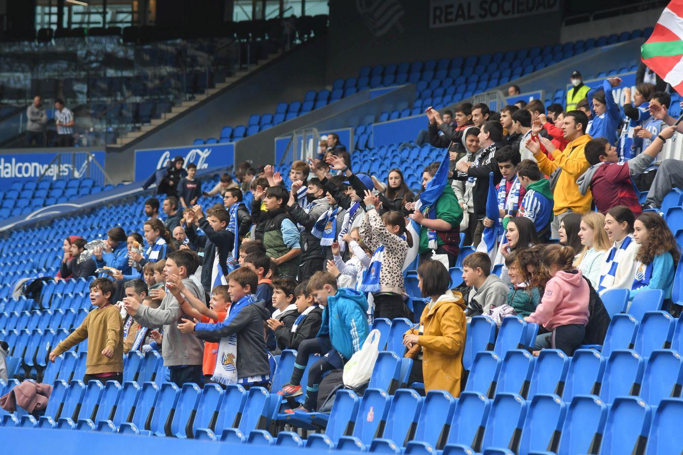 Fotos: Victoria del Sanse ante el Amorebieta