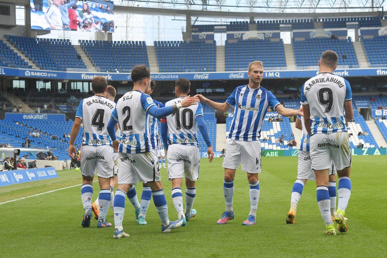 Fotos: Victoria del Sanse ante el Amorebieta