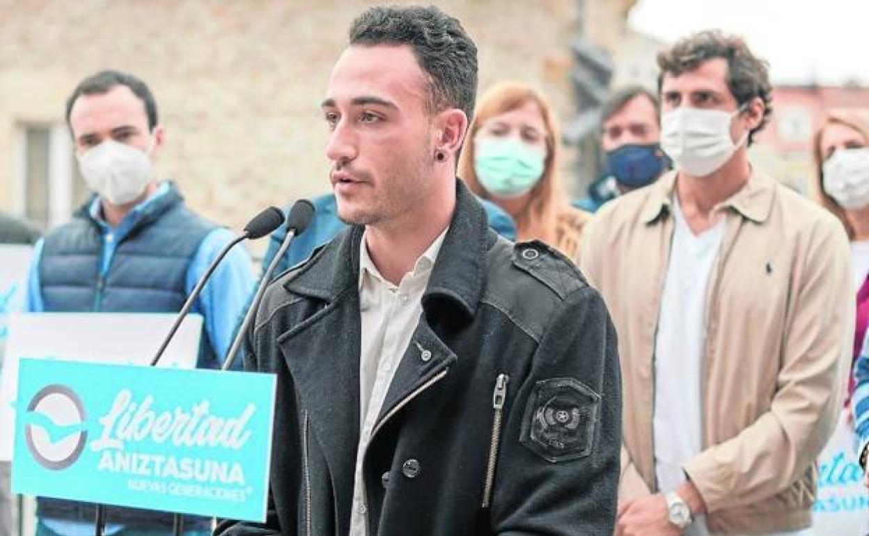 Ander García Oñate, en el acto convocado el pasado otoño por el PP tras sufrir una agresión. 