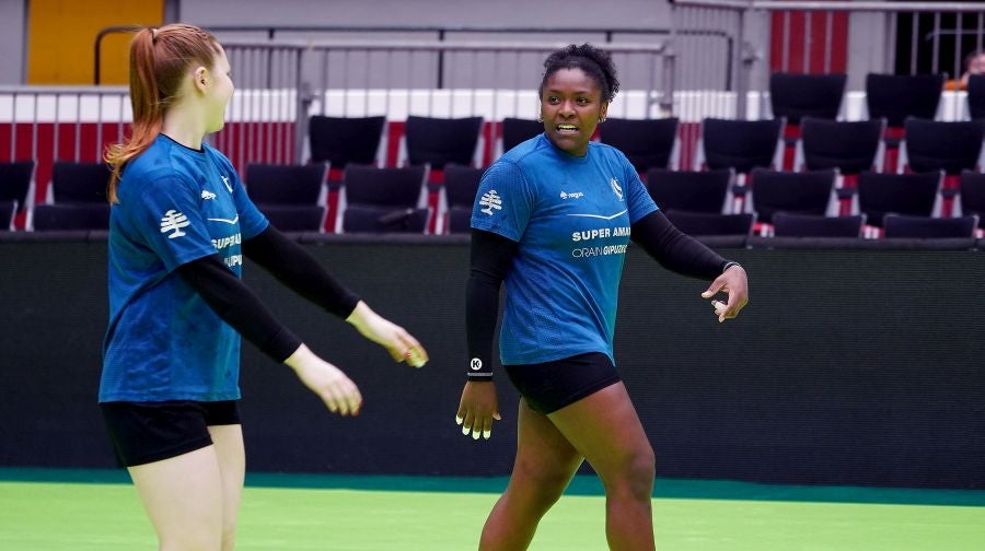 Fotos: El entrenamiento del Bera Bera, en imágenes