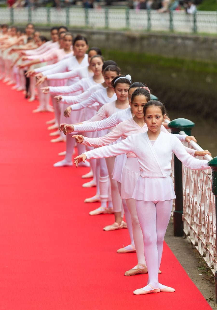 Fotos: Mucha clase en la barandilla de Irun
