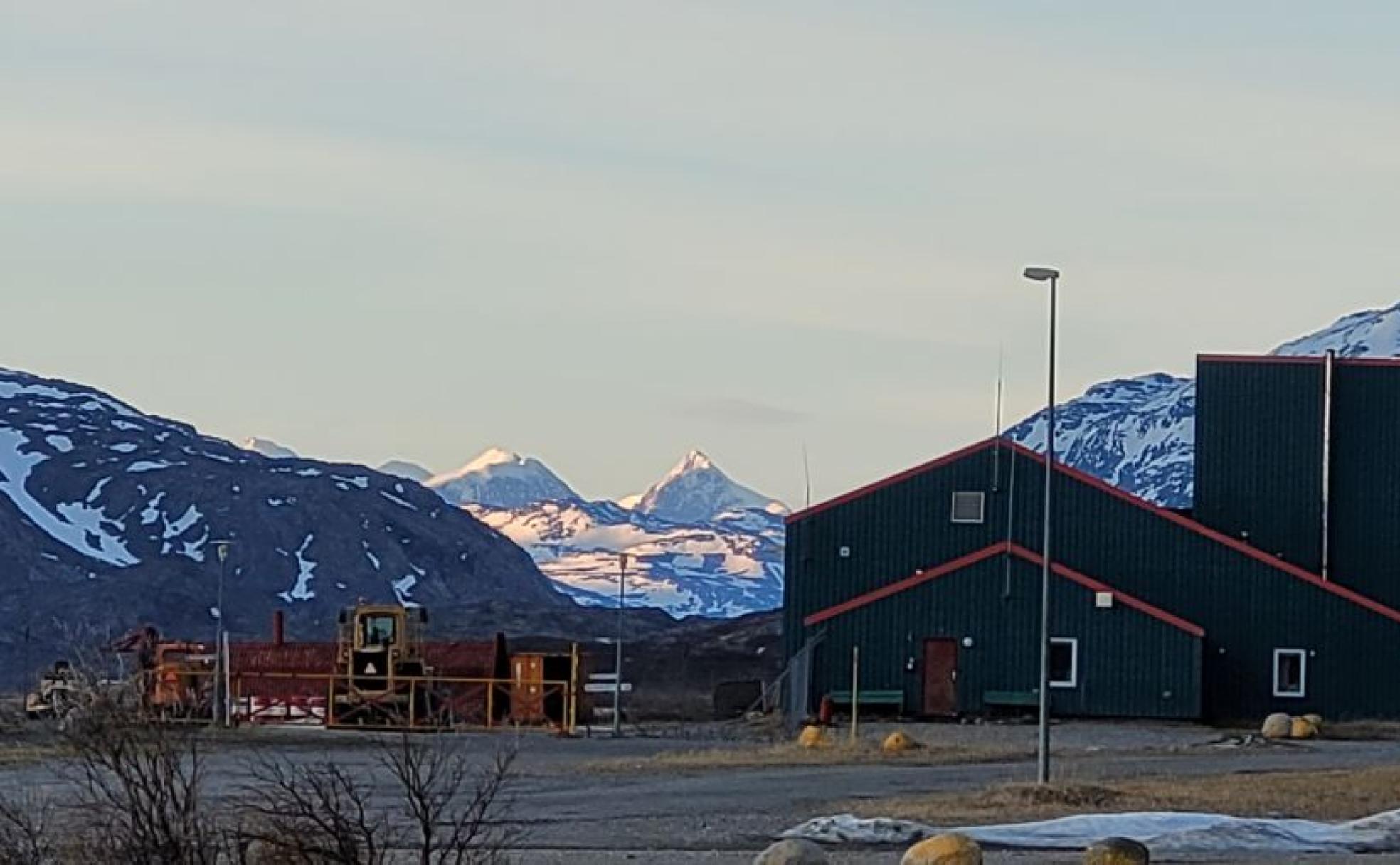 La expedición ya está en Nasarsuaq. 