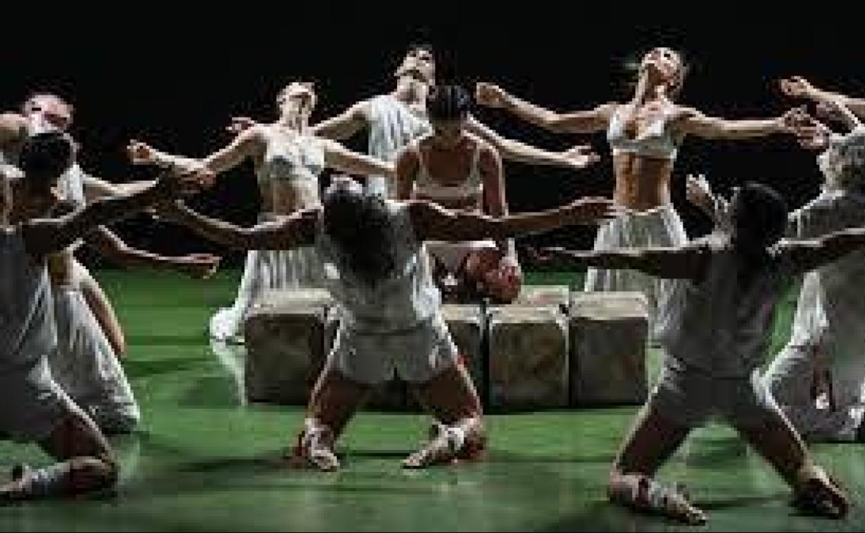 Resurrección pagana