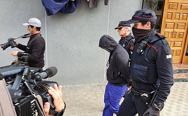 El presunto asesino de gais llegó desde Bruselas a Euskadi y visitó otras regiones