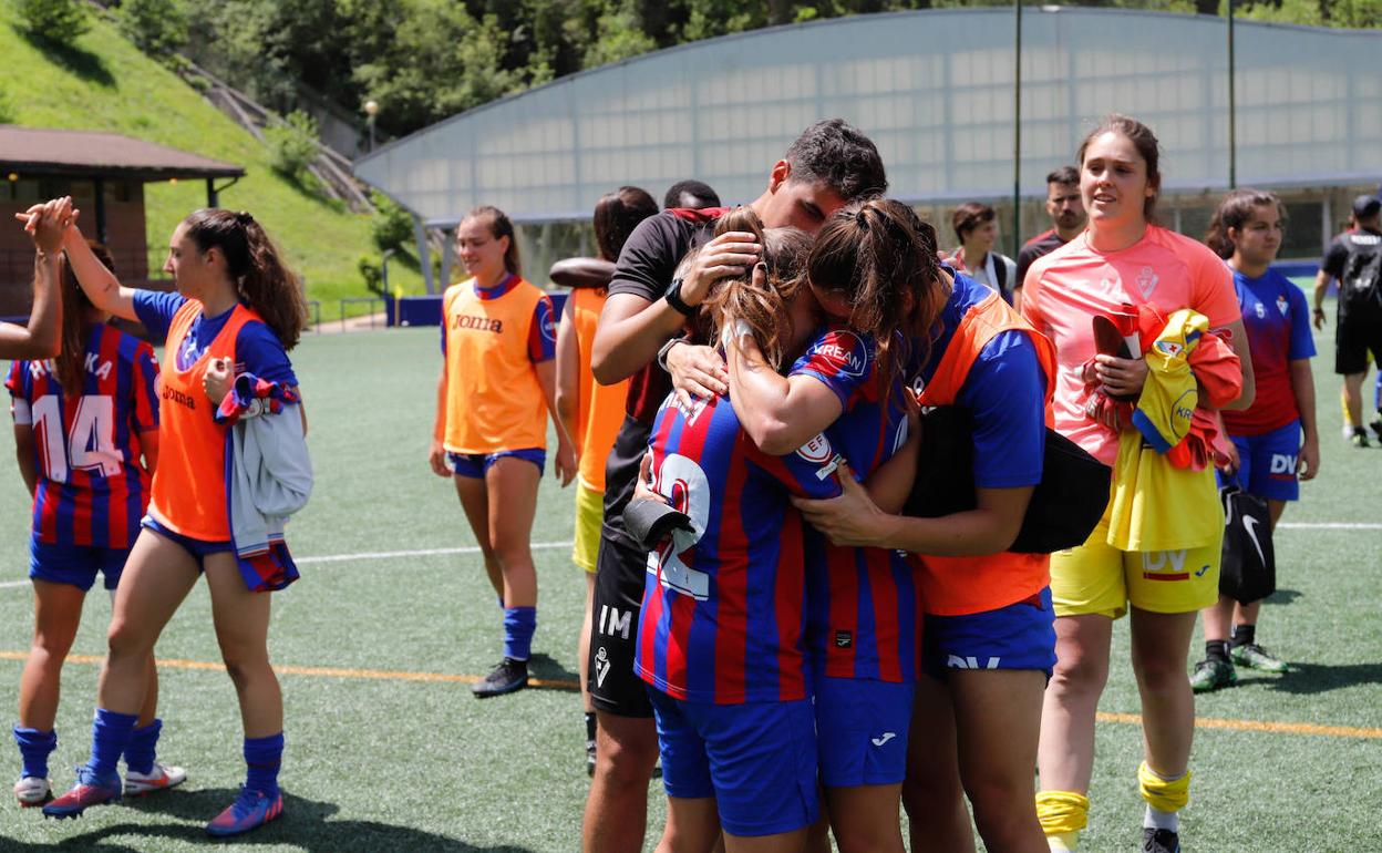 El Eibar se despidió este domingo de Primera con una victoria en Unbe. 