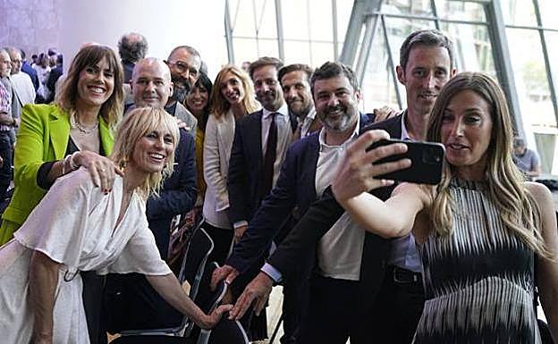 Rostros populares de ETB en el acto del 40 aniversario.