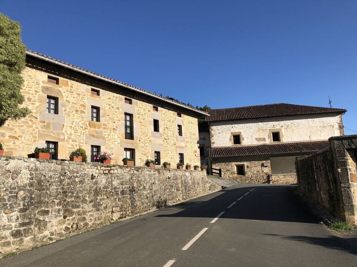 Fotos: Aitzorrotz, una cima con mucha historia