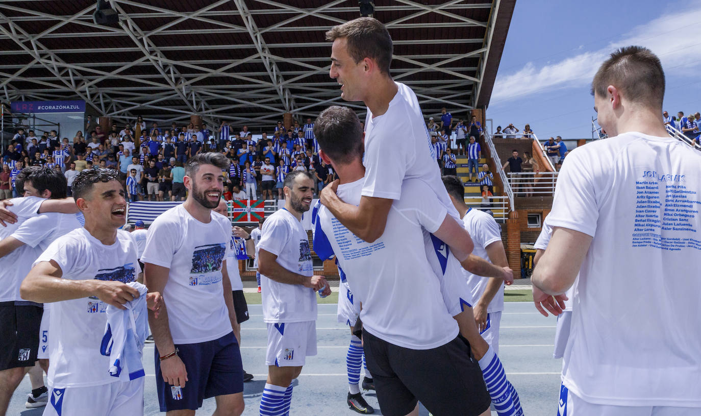 Fotos: El Beasain hace historia y asciende a Segunda RFEF