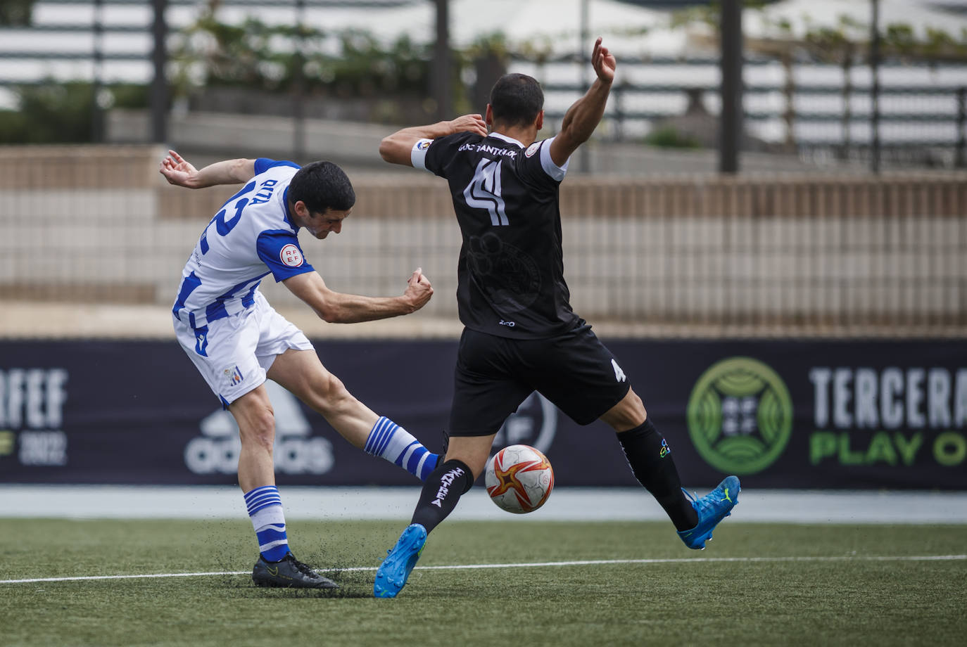 Fotos: El Beasain hace historia y asciende a Segunda RFEF