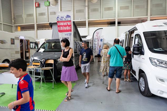 La feria Caravantour acogió a un buen número de visitantes. 