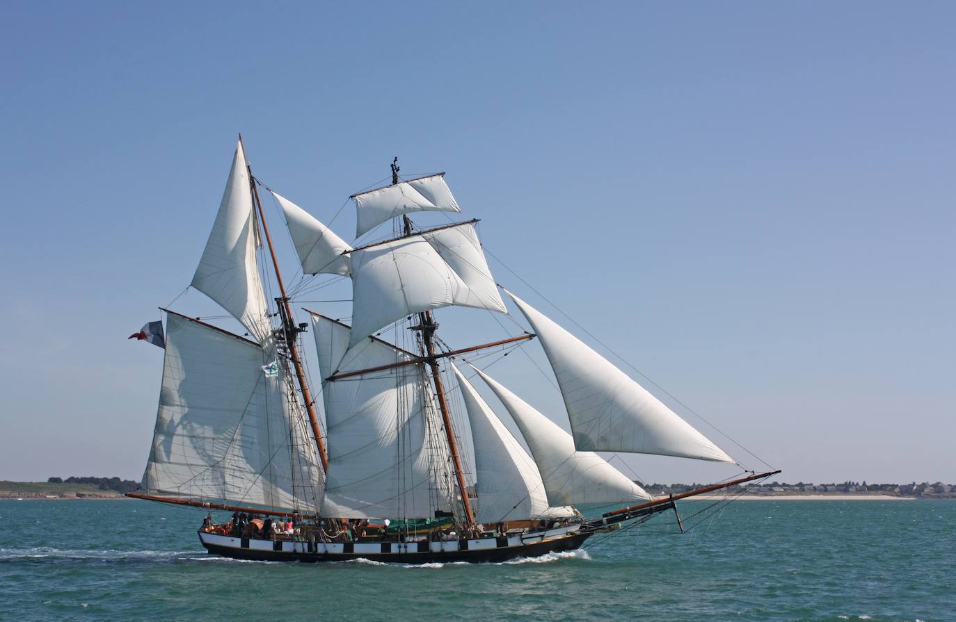 'La Recouvrance’ (1992). Réplica de un barco militar del siglo XIX. Símbolo de Brest y embajador de la ciudad bretona.