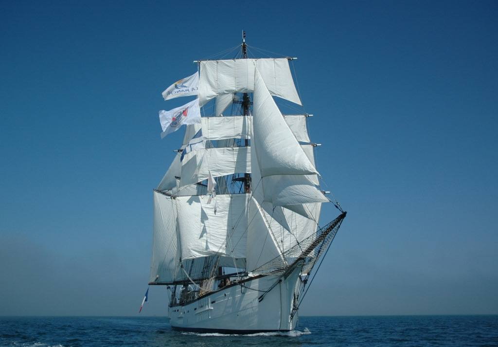 'Maritè’ (1922). Goleta de 44,9 metros de eslora y tres mástiles con 16 velas que suman 650 metros cuadrados de tela