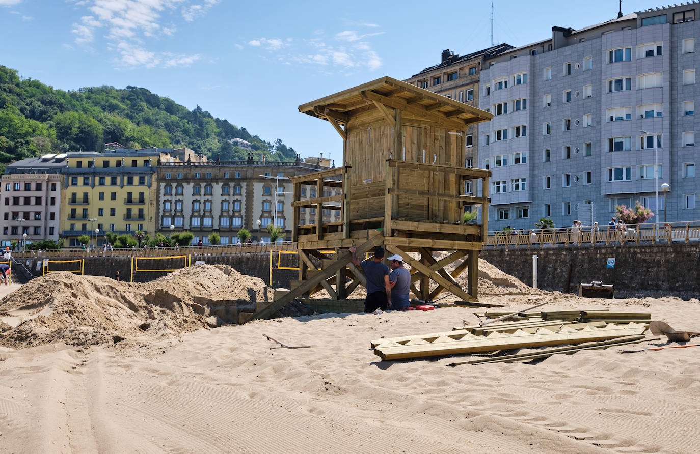 Fotos: La temporada de playas en Donostia arranca el miércoles