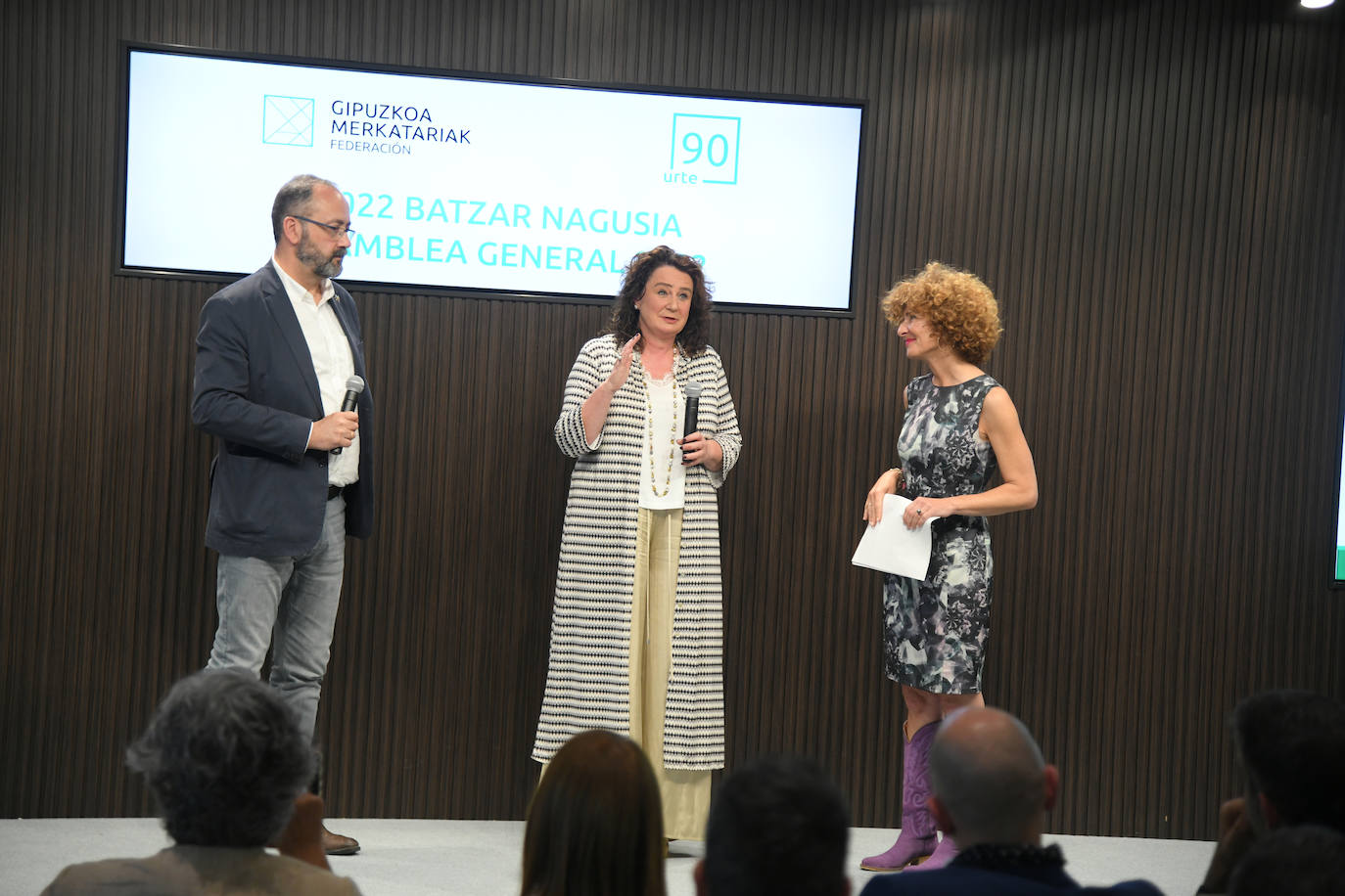 Fotos: La Federación Mercantil pide las instituciones «remar con el comercio en la misma dirección»