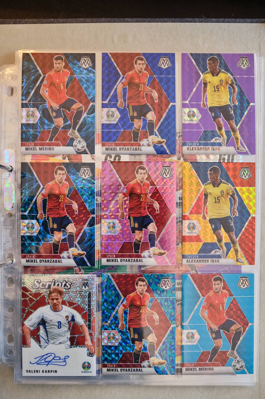 Fotos: 6.000 cromos para revivir la historia de la Real Sociedad