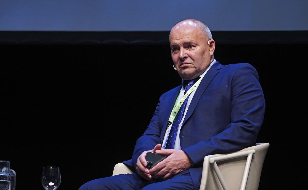 Viacheslav Tuliakov, catedrático de Derecho Penal de Odesa, ha relatado en el Kursaal la situación de las víctimas de su país tras la invasión de Rusia.