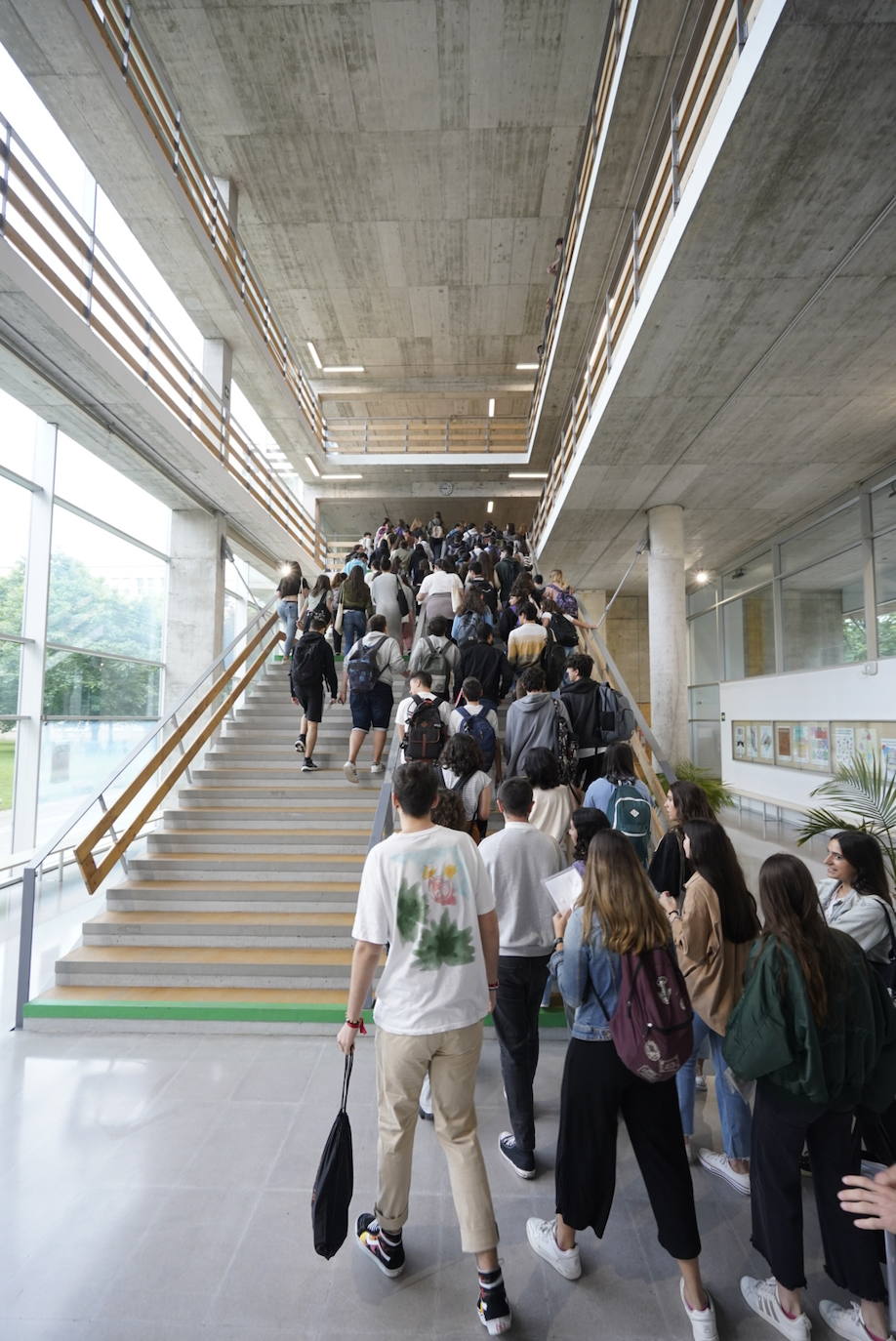 Fotos: 12.767 estudiantes vascos afrontan desde hoy la prueba de Selectividad