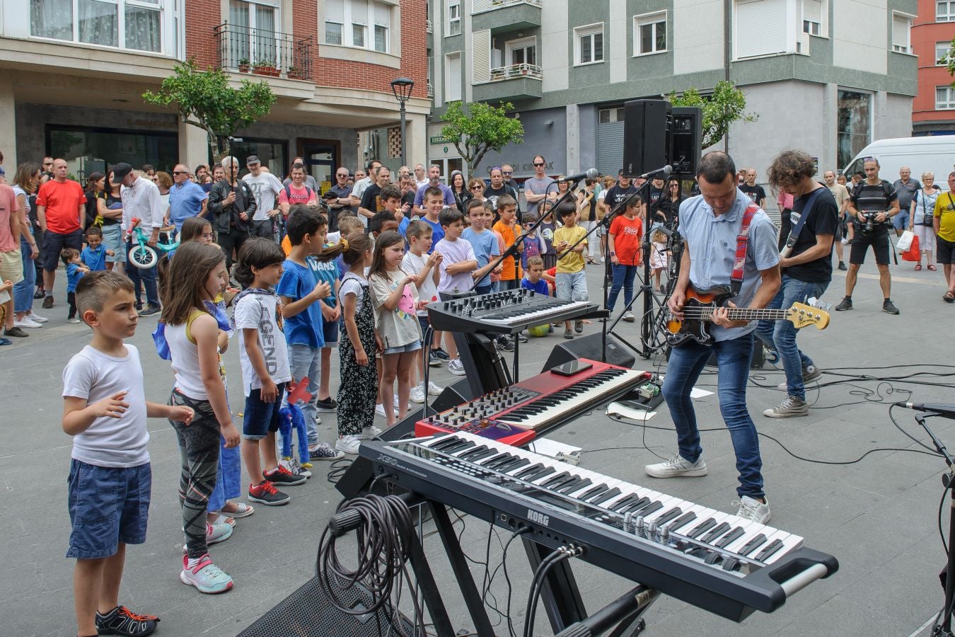 Fotos: El rock inunda Andoain