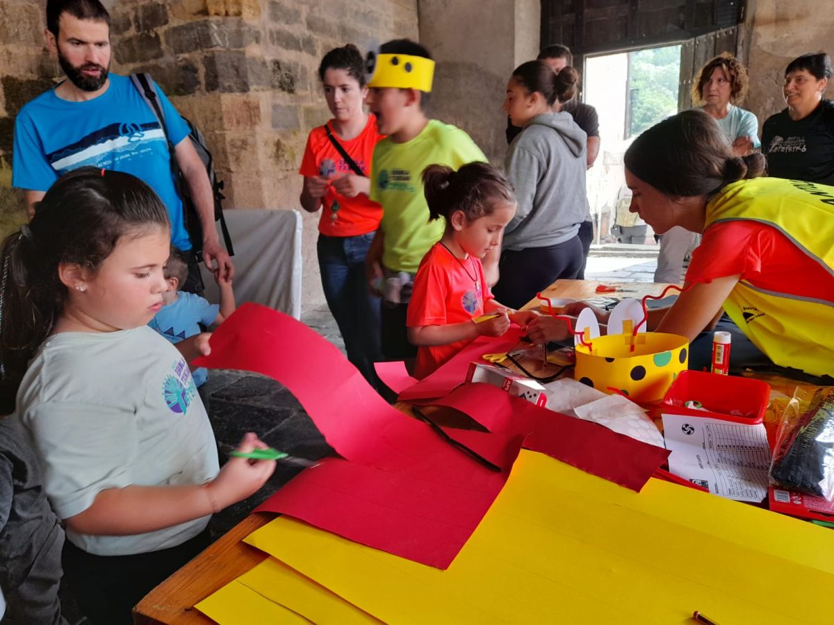 Fotos: La fiesta de las escuelas pequeñas en Errezil