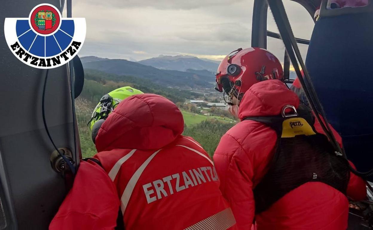 Oñati: Un ciclista de 68 años, rescatado en el monte Orkatzategi