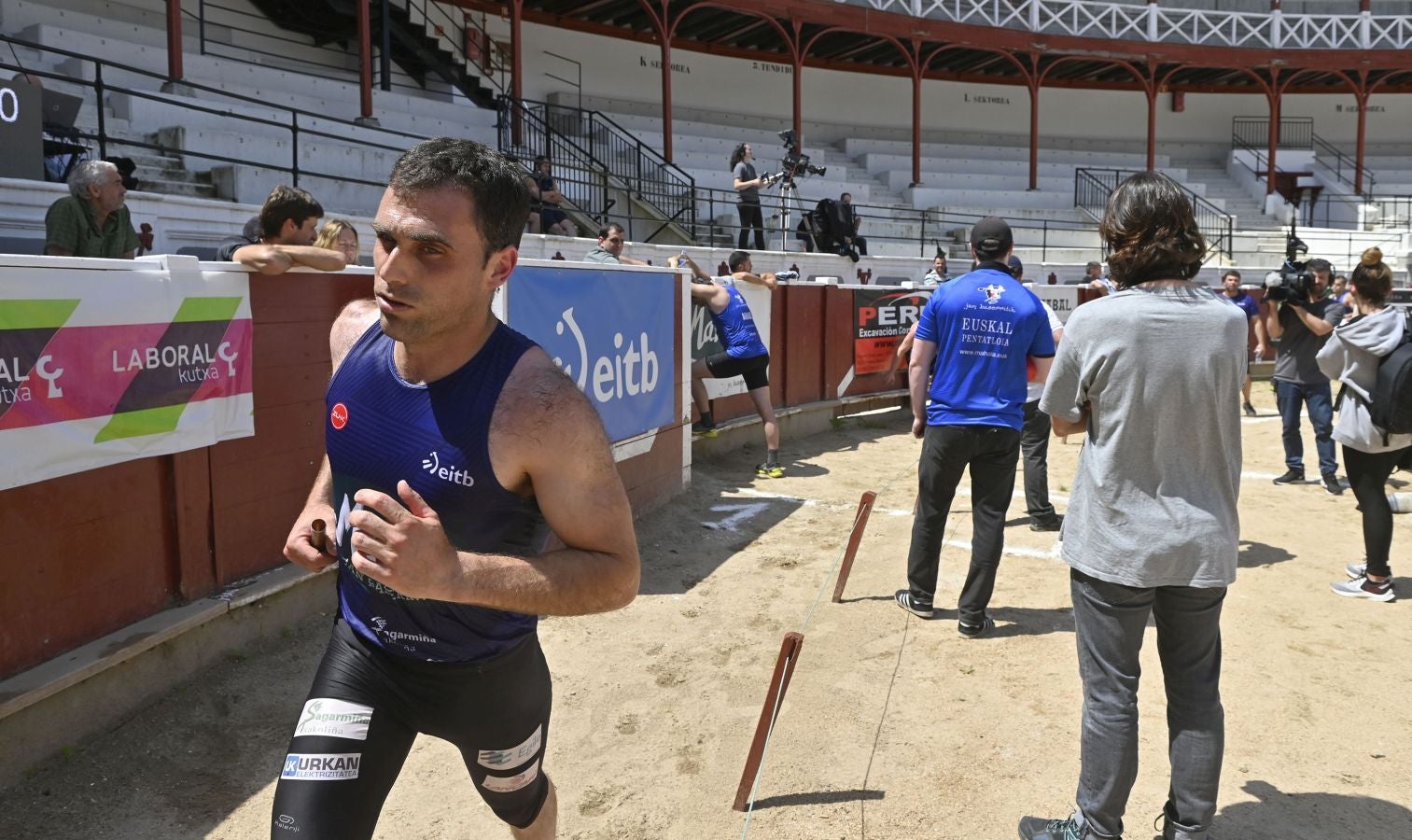 Ha invertido junto a Gorka Etxeberria 39 minutos y 45 segundos en la final del Pentatlón. 