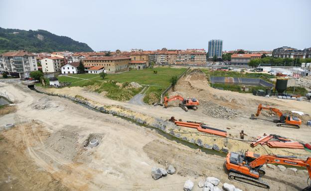 Terrenos de Salberdin, donde van a construir viviendas y donde se planteó un centro de artes escénicas. 