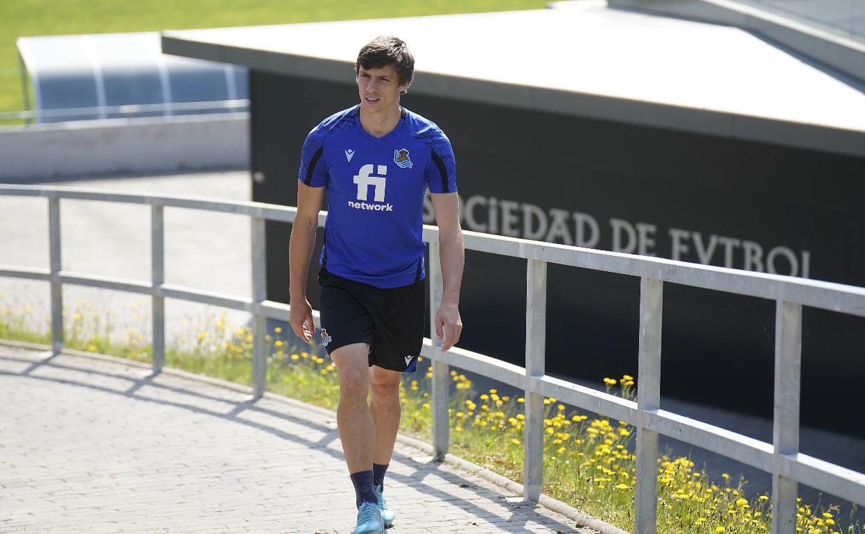 Real Sociedad: Le Normand: «Quiero jugar la Champions League y con Francia»