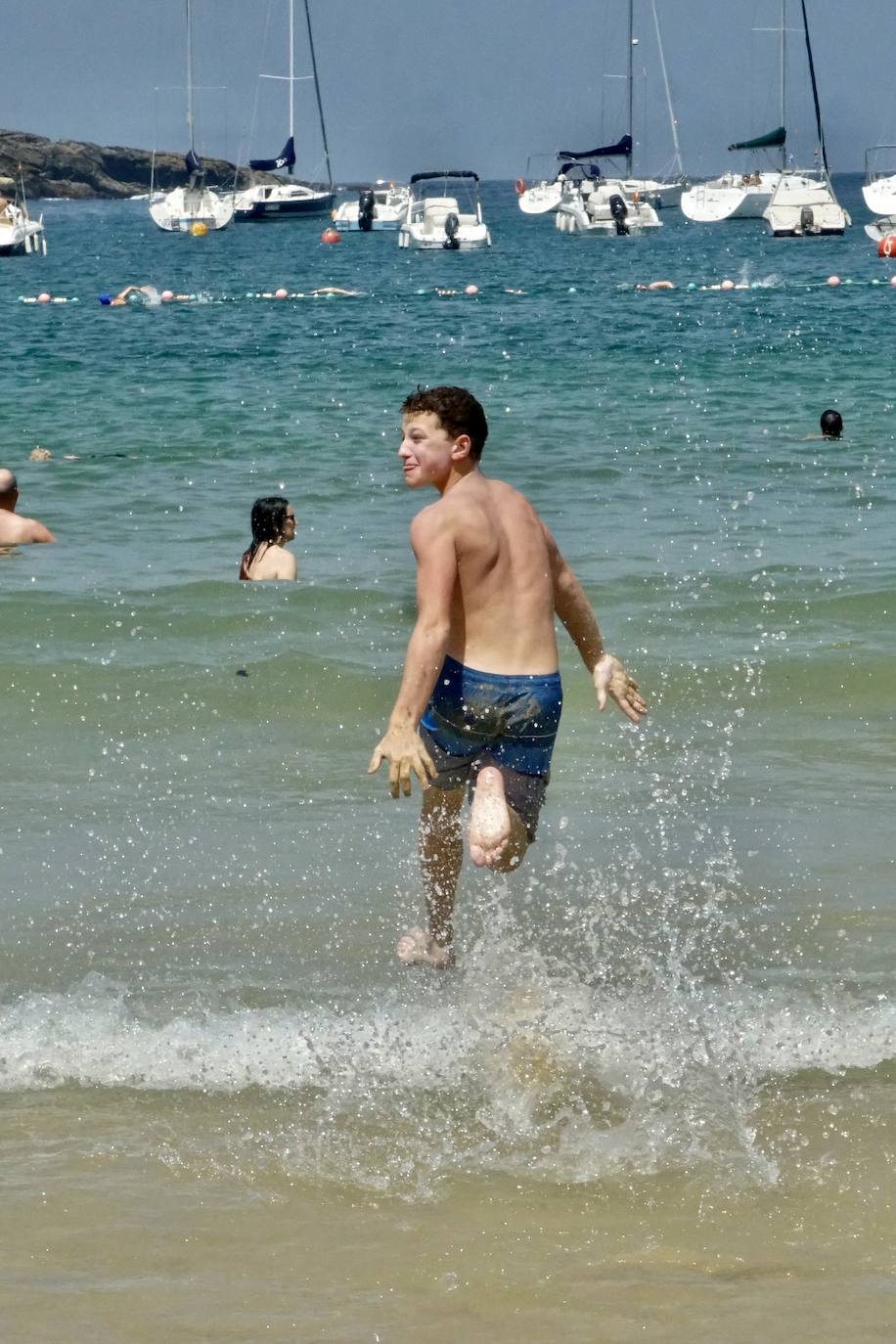 Fotos: Arranca la temporada de playas en Donostia