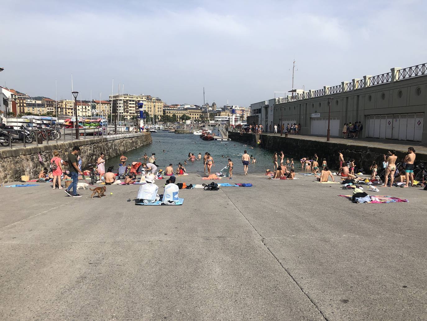 Fotos: Calor desde primera hora de la mañan