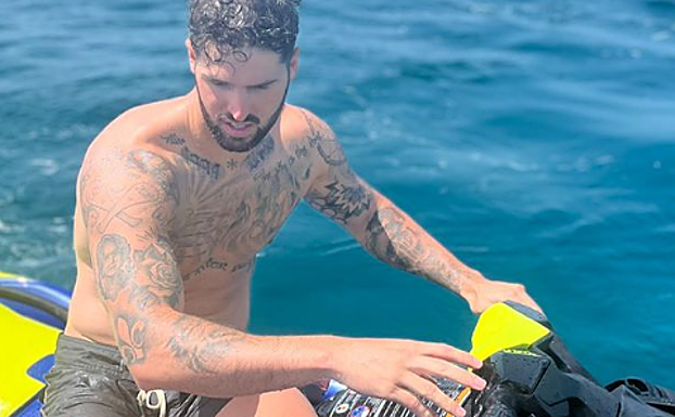 Lucas Eguibar en Ibiza.